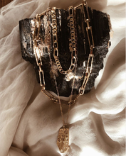 Load image into Gallery viewer, Titian Necklace
