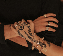 Load image into Gallery viewer, Italiana Bracelet
